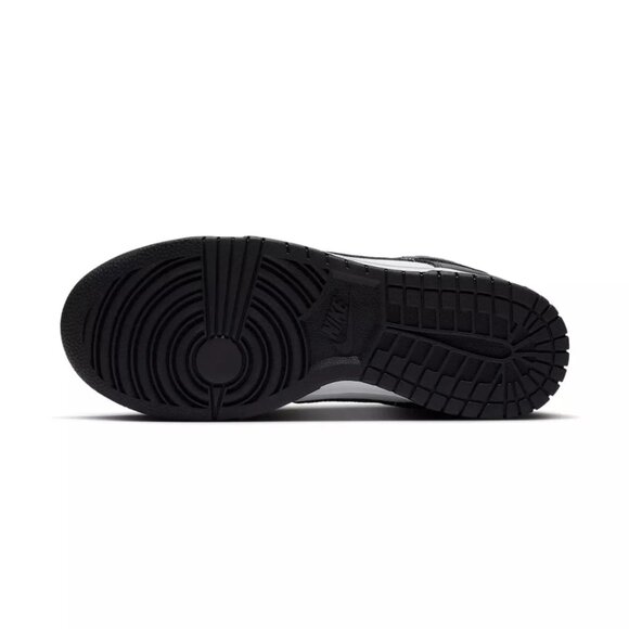 7.5W / 6M‎ - [NEW] Women\'s Nike Dunk Low Shoes \'White\' DD1503-101